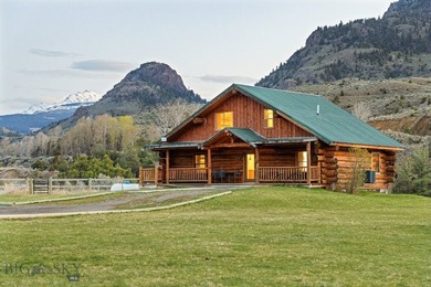 Gardiner Montana riverfront property. Overlooking the iconic - photo 2