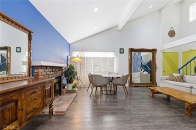 Nestled in a quiet cul-de-sac, this highly desirable front unit - photo 5