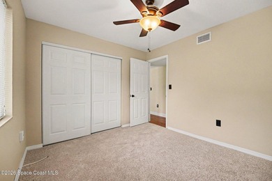 Enjoy comfort, convenience, and style in this beautifully - photo 16