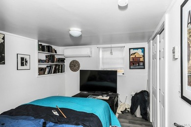 Welcome home to this beautiful Colonial in the highly - photo 32