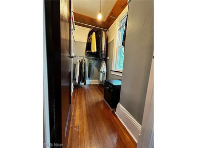 Prepare to be wowed! Homes like this don't come on the market - photo 40