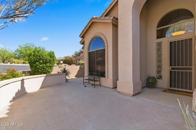 Beautifully designed 5 bed/4 bath home in the gated Las Sendas - photo 2