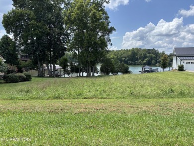 Lake Lot Sale Pending in Rockwood, Tennessee