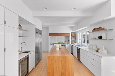 Rare Birdneck Point waterfront estate on a spectacular 1.2-acre - photo 12