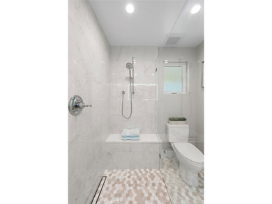 9072 Niguel Cir - photo 17