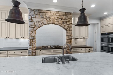 FIRST TIME EVER ON THE MARKET! Experience unparalleled - photo 18