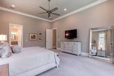 IMPECCABLY MAINTAINED CUSTOM HOME IN THE COVETED PARROTTS POINT - photo 22