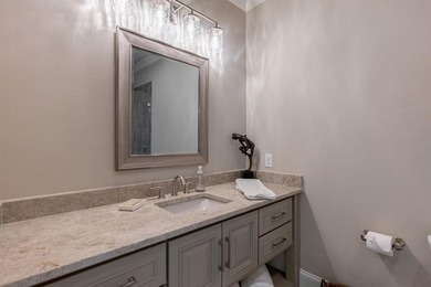 IMPECCABLY MAINTAINED CUSTOM HOME IN THE COVETED PARROTTS POINT - photo 33