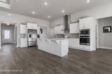 Beautiful home on a spacious community lot in the highly desired - photo 12