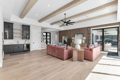 Special Tiger Tail area home with fabulous view and close - photo 17