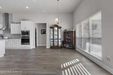 Beautiful home on a spacious community lot in the highly desired - photo 19
