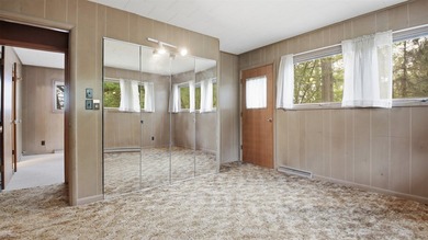 Bring your vision to beautiful Sand Lake. This year-round 4 - photo 20