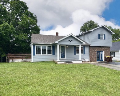 Welcome home to this spacious 5-bedroom, 2-bath property located - photo 8