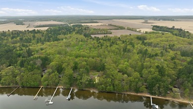 Bring your vision to beautiful Sand Lake. This year-round 4 - photo 41