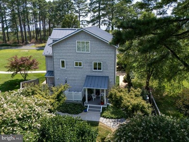 ATTENTION: Stunning Coastal Retreat with Breathtaking Chesapeake - photo 3