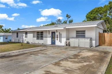 Beautifully updated home in the heart of Deltona! This move-in - photo 1