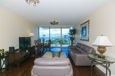Discover this stunning HIGH FLOOR 2-bedroom, 2-bath luxury unit - photo 5