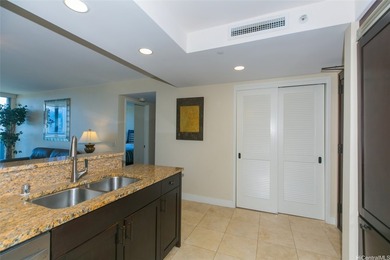 Discover this stunning HIGH FLOOR 2-bedroom, 2-bath luxury unit - photo 10