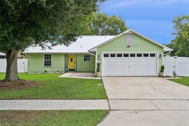 East Lake Tohopekaliga Home For Sale in Saint Cloud Florida