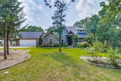 Lake Home For Sale in Pottsboro, Texas