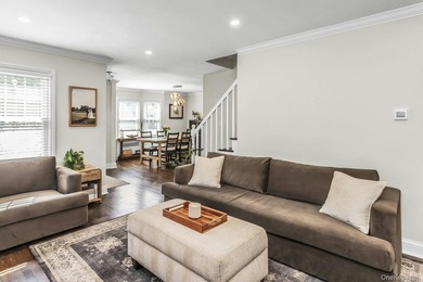 Welcome to this completely updated Cape in the Terrace area of - photo 6