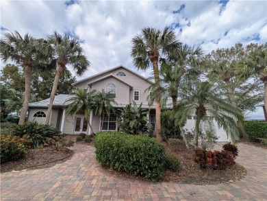 Lake Home For Sale in Sebring, Florida