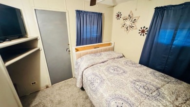 Charming Cottage with Dock Access & Stunning Views! Call Josh! - photo 16