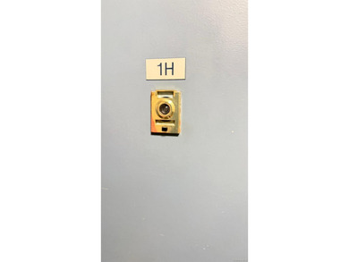 RARE FIND * UPDATED SUN DRENCHED L SHAPED STUDIO FEATURING * - photo 2
