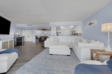 Wow what a show stopper this stunning unit is on the 21st floor - photo 14