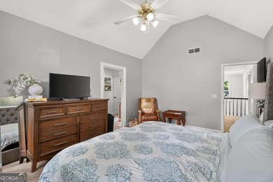 This Well-Maintained 4 Bedroom, 2.5 Bathroom Home with a - photo 19