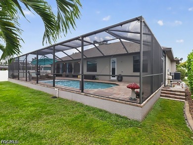 Welcome home to this perfectly located house, nestled in the - photo 30