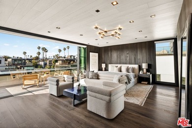 442 Sherman Canal is your own private world, floating between - photo 3