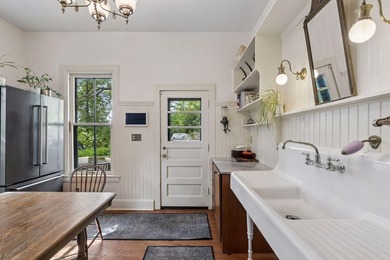 Nestled in the heart of Saint Paul's beloved Irvine Park - photo 40
