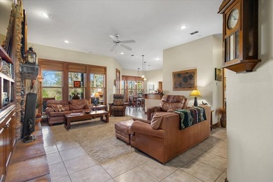 Experience the perfect blend of comfort, luxury, and East Texas - photo 7