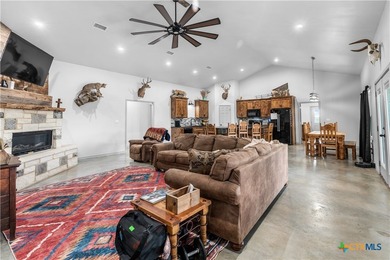 THIS IS THE ONE! This stunning 4-bedroom, 3-bath open-concept - photo 5