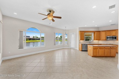 Meticulously maintained 3-bedroom, 2.5-bath home with a - photo 16