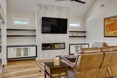 Price Reduced - 2-Year-Old Custom Home with Private Dock -- Golf - photo 19