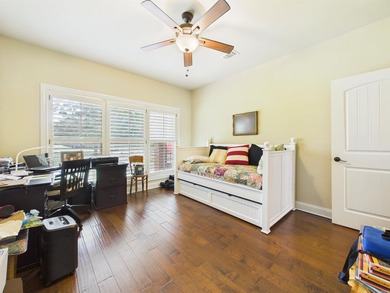 Beautiful 3 bed, 2 bath brick home on the golf course in The - photo 21