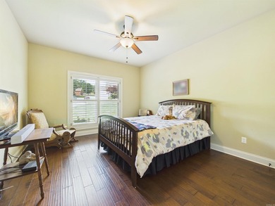 Beautiful 3 bed, 2 bath brick home on the golf course in The - photo 23