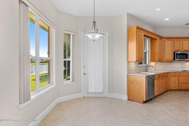 Meticulously maintained 3-bedroom, 2.5-bath home with a - photo 23