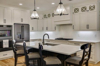 Price Reduced - 2-Year-Old Custom Home with Private Dock -- Golf - photo 25