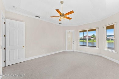 Meticulously maintained 3-bedroom, 2.5-bath home with a - photo 27