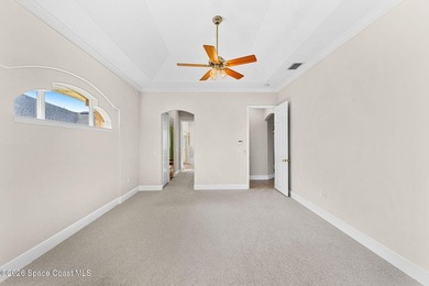 Meticulously maintained 3-bedroom, 2.5-bath home with a - photo 29