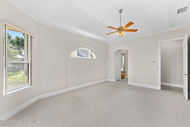 Meticulously maintained 3-bedroom, 2.5-bath home with a - photo 31