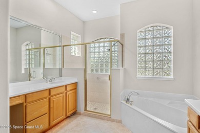 Meticulously maintained 3-bedroom, 2.5-bath home with a - photo 33