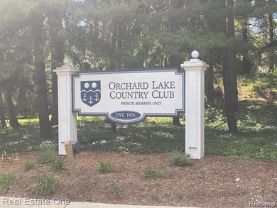 BEAUTIFUL BUILDING SITE ACROSS THE STREET FROM ORCHARD LAKE - photo 5