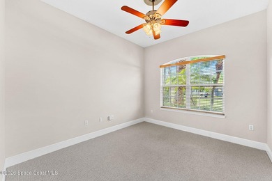 Meticulously maintained 3-bedroom, 2.5-bath home with a - photo 38