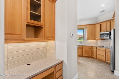 Meticulously maintained 3-bedroom, 2.5-bath home with a - photo 40