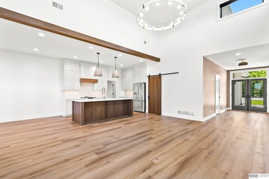 Wow! Sleek and modern 3 bed, 3 bath, 3 car ranch boasting 9 ft - photo 8