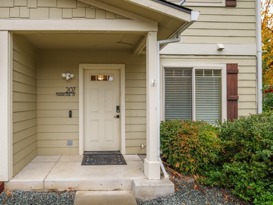 Rogue River Townhome/Townhouse Sale Pending in Rogue River Oregon